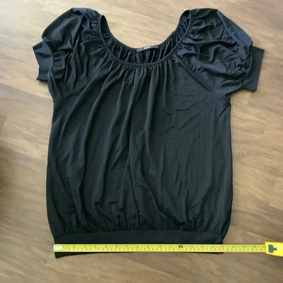 Seventy off the shoulder blouse - Picture 11 of 11